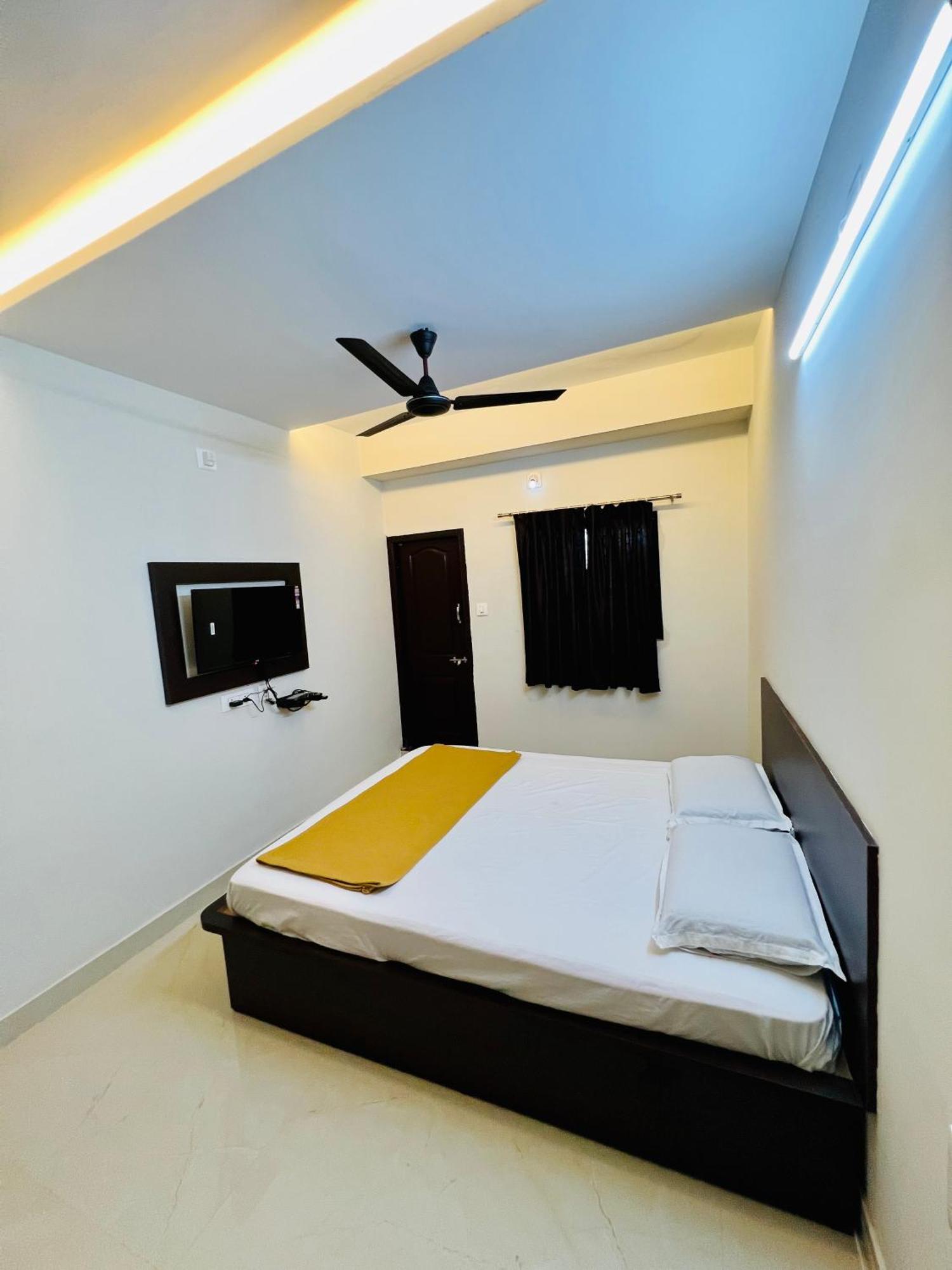Cosmo Lodge Mangalore Exterior foto